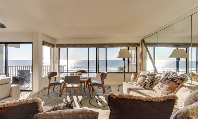 Solana Beach Condo | Solana Oceanfront | Pool, Spa, Ocean Views