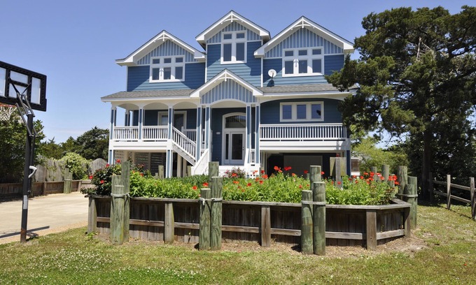 Ocracoke House | Solitude: Lavish, amenity filled! Relax in the pool, hot tub, theater