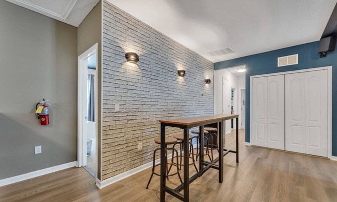 Briargrove House | Solterra Sleep 36 Theater,GRoom,Summer Kitchen,Virtual Reality System, Waterpark