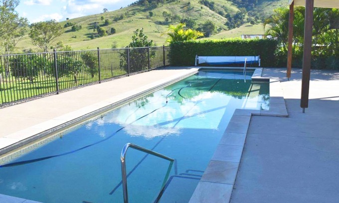 Hazeldean House | Somerset Sunset - Exclusive Use of Entire Property