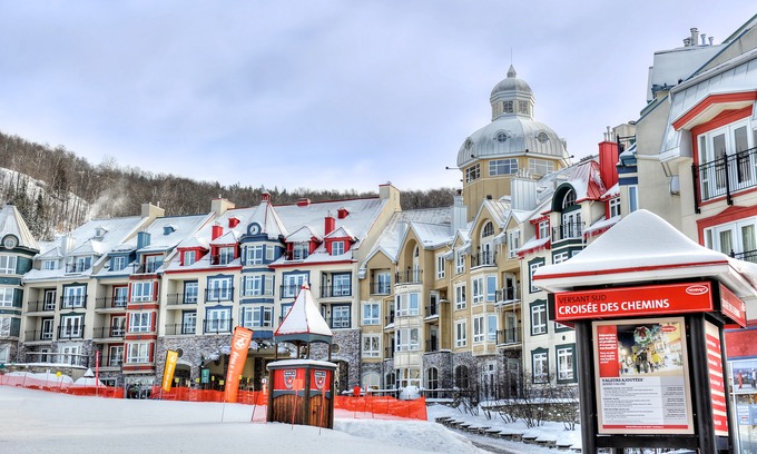 Mont-Tremblant Pedestrian Village Hotel | Sommet des Neiges