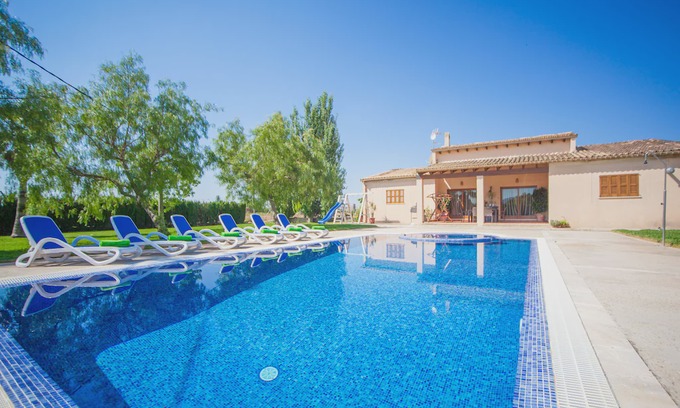 Sa Pobla Villa | Son Crestes - Three Bedroom Villa, Sleeps 6