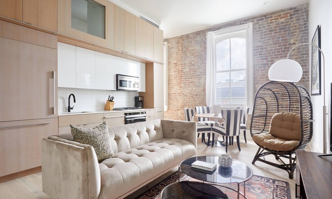 Tulane - Gravier Apartment | Sonder Gravier Place | One-Bedroom Apartment