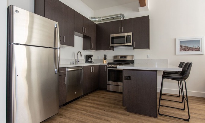 Downtown San Diego Apartment | Sonder | State Suites | Lovely Studio