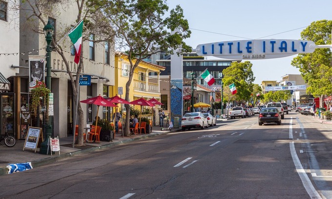 Downtown San Diego Apartment | Sonder | State Suites | Sunny Studio