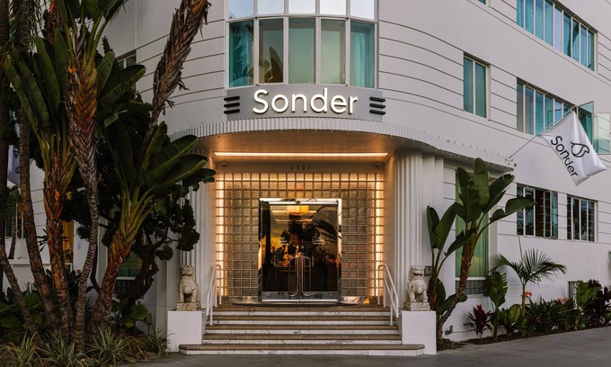 Downtown Apartment | Sonder The Beacon | Superior One-Bedroom Apartment