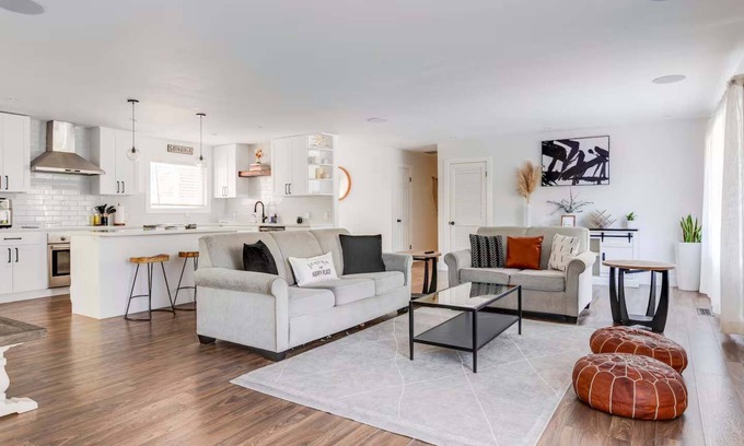 Sonoma House | Sonoma Getaway w/Hot Tub & Backyard Oasis - Dog OK