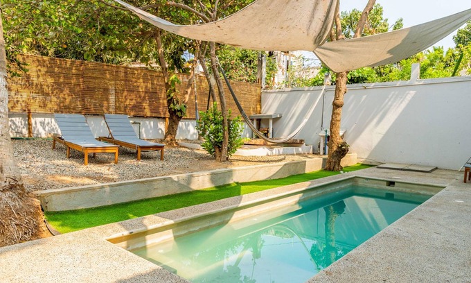 Brisas de Zicatela Apartment | Soothing Studio “Erizo” + Pool, Hammocks & Rooftop