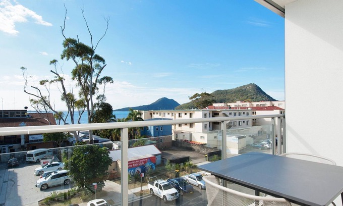Shoal Bay Apartment | Sought after complex in Shoal Bay