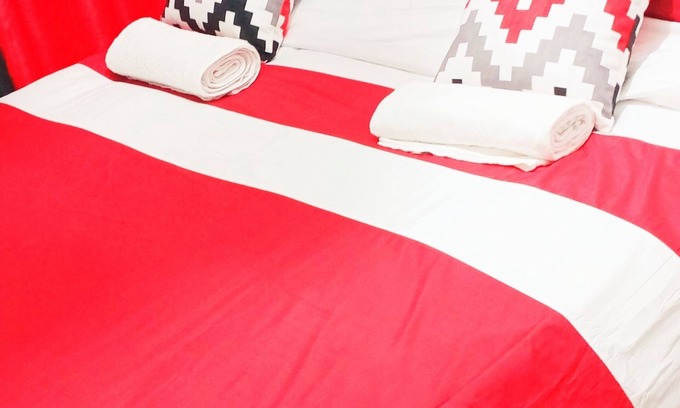 Mbotela Apartment | South b studio with free wifi, hot shower, 2clean towels, kitchen area , fridge,