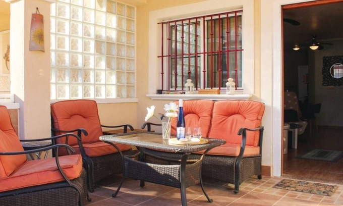 Los Imbernones Condo | South facing apartment with large terrace