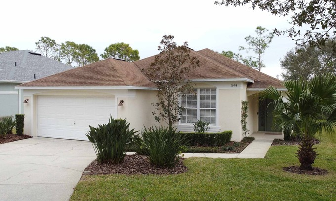 Haines City House | South Facing Golf Course Villa, Updates Throughout!