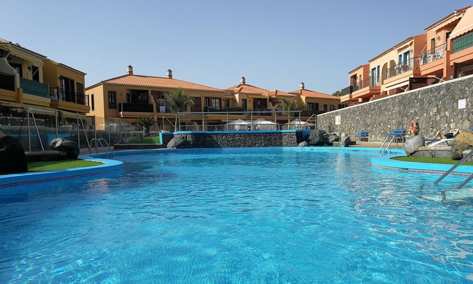 Arona Apartment | south tenerife superb ground floor apartment in beautiful complex