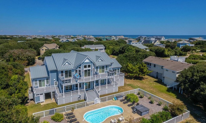 Southern Shores House | Southern Belle 🏖️Gorgeous oceanside 7 BR home w/Private Pool & Elevator🏖️