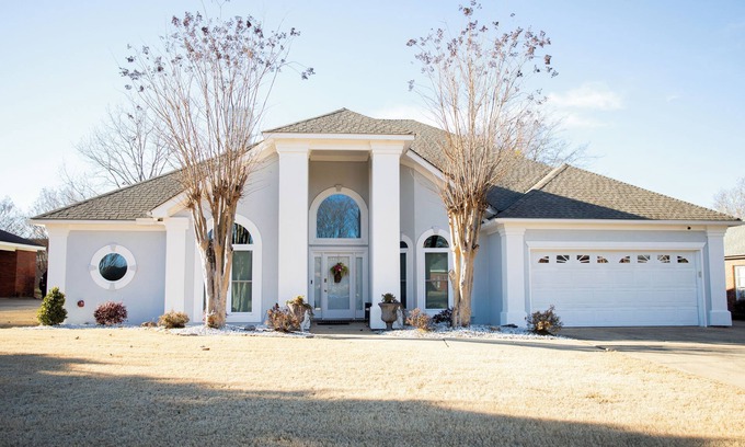 Gunter Afs House | Southern Luxury: Eastchase District 4bd/3bth