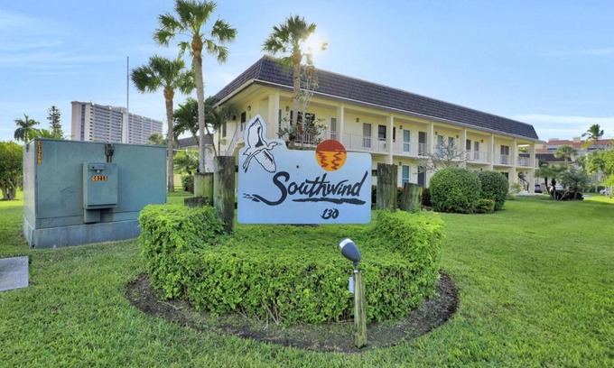 Marco Island House | Southwinds E-3