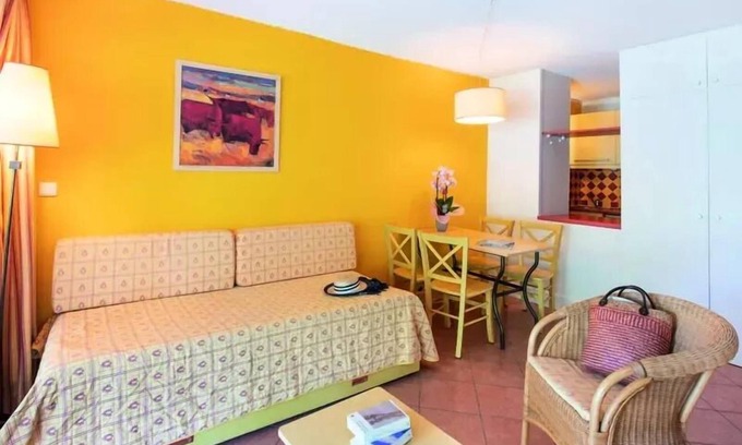 Le Grau-Du-Roi Apartment | SOWELL Résidences Les Sablons* - 3 room apartment for 6 people with sea view