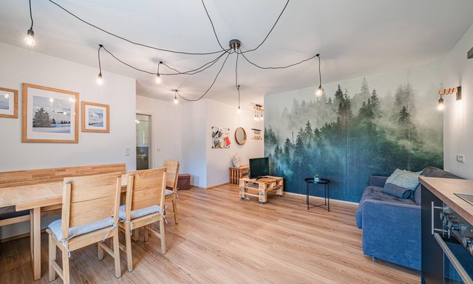 Hopfgarten im Brixental Apartment | Spacious apartment with balcony, 50m to the ski bus