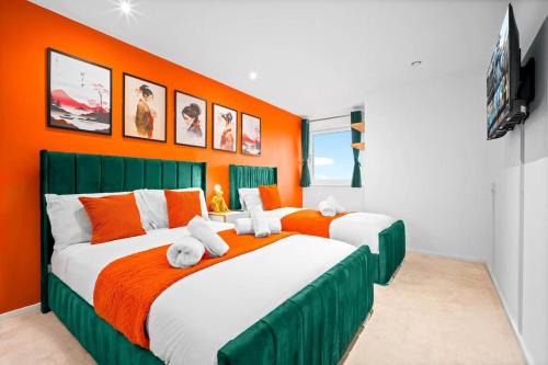 Birmingham City Centre Apartment | Spacious 2 Bed Apt B'ham CC with parking Sleeps 7