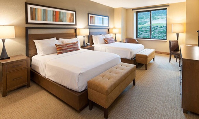 Park City Condo | Spacious 2-Bedroom Suite w/King & 2 Queens, Views