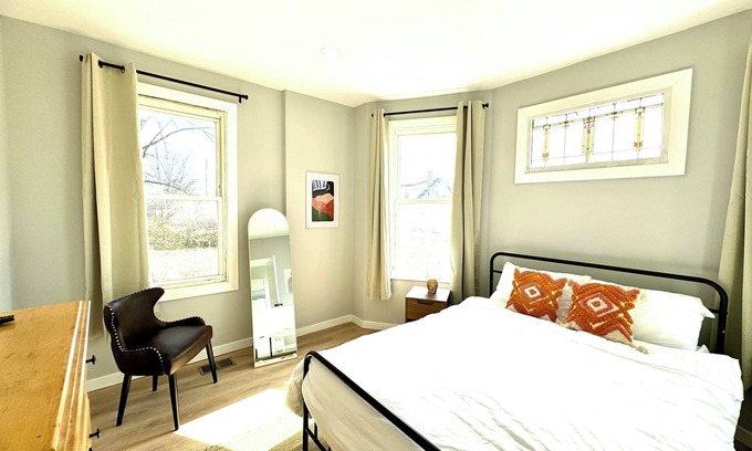 Westwood Apartment | Spacious 2BR Cincinnati Apt | Prime Location