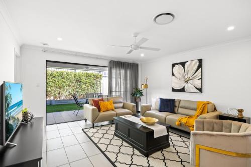Peregian Beach House | Spacious 3-Bed Family Home with a Private Pool