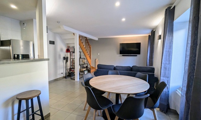 Cornimont Apartment | Spacious 3-bedroom apartment, near ski and nature, WiFi, parking, pets allowed