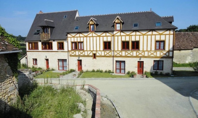 Belleme Apartment | Spacious 3-bedroom apartment - Bellême, Perche Normand (sleeps up to 9)