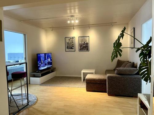 Turku Apartment | Spacious 3 room condo in Central Turku