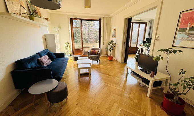 Contamines Apartment | Spacious 4.5-Room Apartment close to the lake