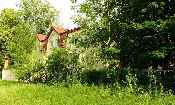 Suedvorstadt Apartment | Spacious 4-room apartment with an open kitchen
