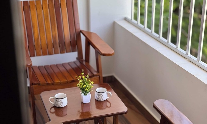 Manjoora Apartment | Spacious 4BHK in Wayanad with WiFi, AC, gym & modern amenities