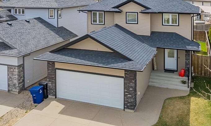 Stonebridge House | Spacious 4BR-4BA House for Large Families & Group in Stonebridge