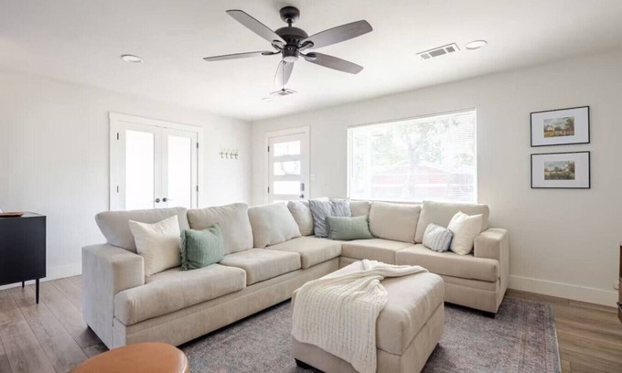 Georgetown House | Spacious 4BR Home, Central Georgetown Location!