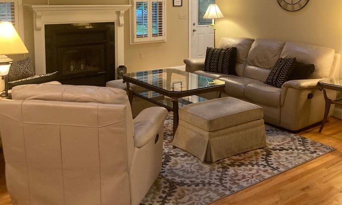Pentwater House | Spacious 5 bedroom house, private association, Pentwater, MI, Friday-Friday only