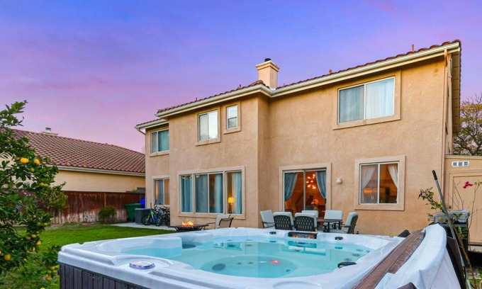Ivey Ranch - Rancho Del Oro House | Spacious 5BR, 4 Bath With Hot Tub & Pool Table Only 5 Mi to Beach