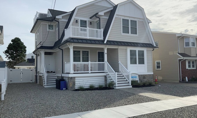 Ortley Beach House | Spacious 6-bedroom house 7 from the ocean with heated built in pool