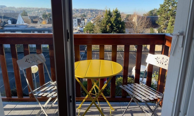 Touques Apartment | Spacious 67 m² nest with double exposure