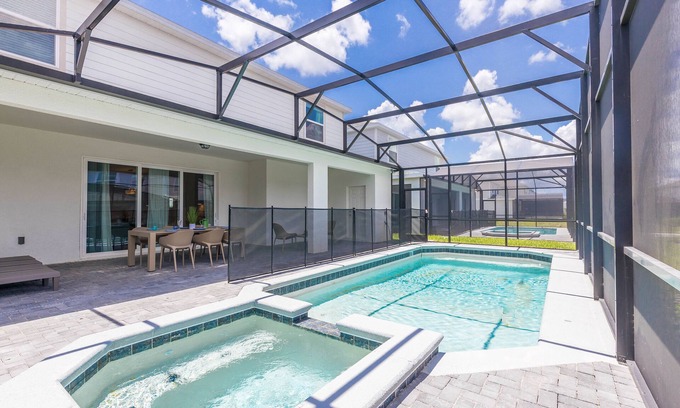 Four Corners Villa | Spacious 8-bedroom home in Clermont, Lake County, perfect for large groups!