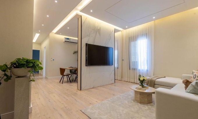 Riyadh Apartment | Spacious and Modern Apartment for Rent in Ergah, Riyadh