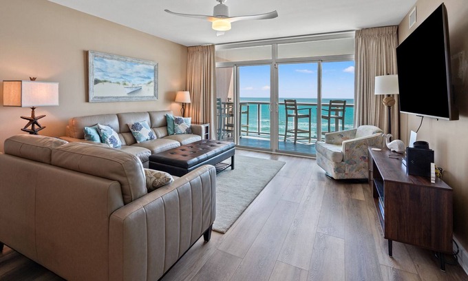 North Myrtle Beach Condo | Spacious and stylish condo is perfect for a beach getaway full of adventure, relaxation, and fun.
