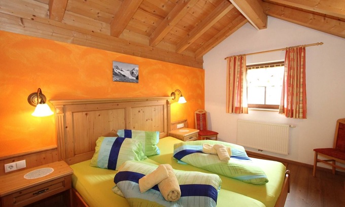 Huben Apartment | Spacious Apartment in Längenfeld