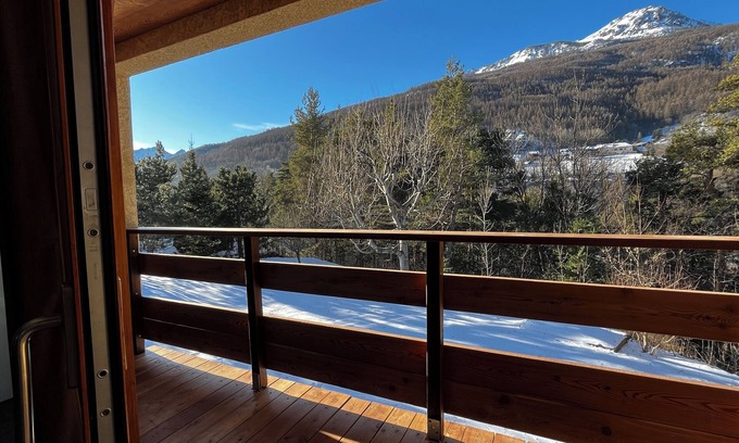 Forville Apartment | Spacious Apartment for 8 People Altaï Serre Chevalier Chantemerle