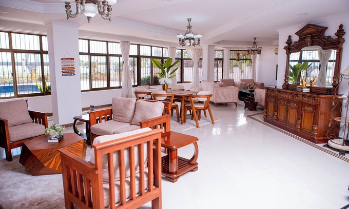 Kivukoni Apartment | Spacious Apartment in Dar es Salaam with City, Ocean, and Pool Views
