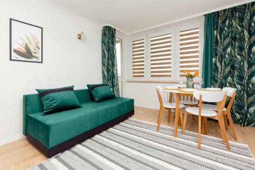 Saska Kepa Apartment | Spacious Apartment close to PGE Stadium in Warsaw by Noclegi Renters