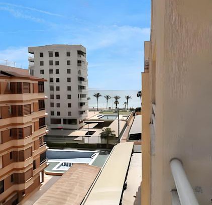 Benicassim Apartment | Spacious Apartment in Benicàssim with Mountain View
