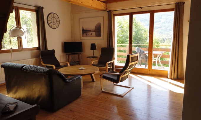 Allos Apartment | Spacious apartment in chalet with a beautiful view!