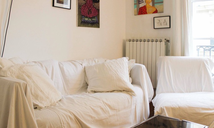 Quartier de la Goutte-d'Or Apartment | Spacious apartment - near Sacré-Cœur