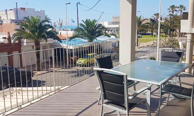 El Grau de Moncofa Apartment | Spacious apartment with sea view in El Grau de Moncofa, 108m²