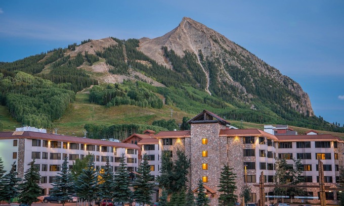 Crested Butte Condo | Spacious + Bright Suite | Ski-in Crested Butte